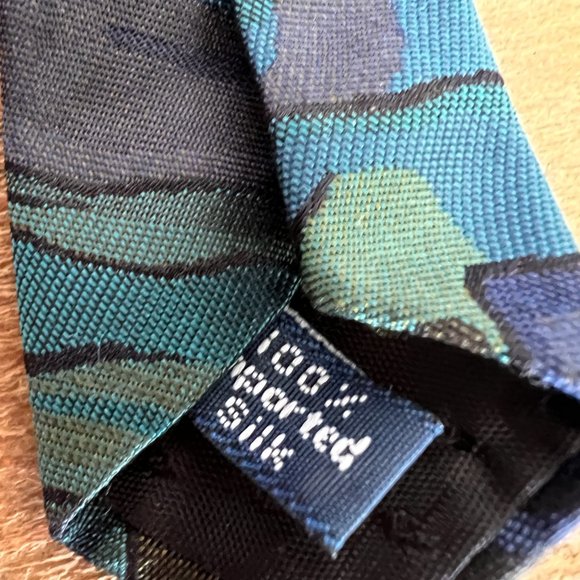 Vintage Silk Blue Abstract Necktie - PACC - Picture 5 of 6
